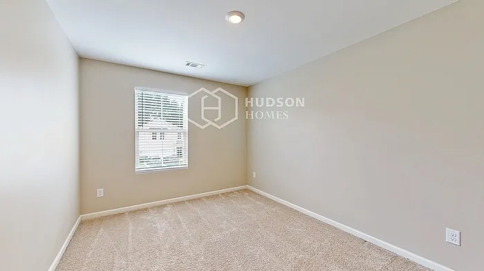 232 Chelsea Park Rd — Photo 17