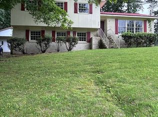 2707 Mercedes Ave NW, Huntsville, AL 35810