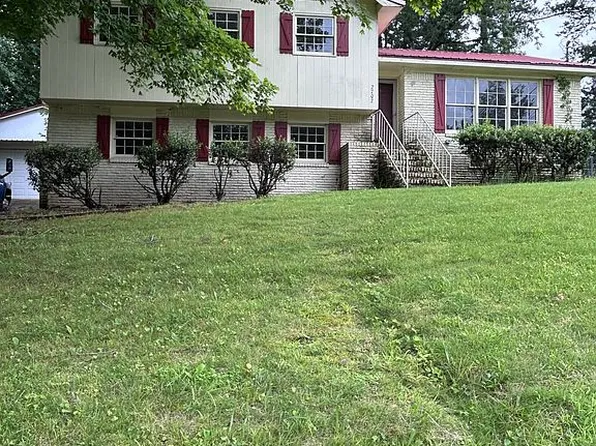 2707 Mercedes Ave NW, Huntsville, AL 35810