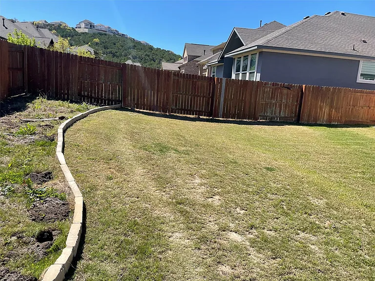 18001 Dufour Dr — Photo 20