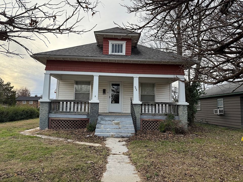 1st image of 232 S Patterson Ave