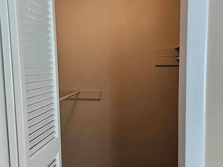 8984 Westwood Dr — Photo 14