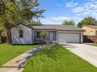 2404 Wilson Rd, Fort Worth, TX 76112