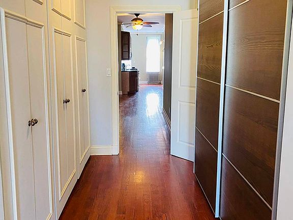 4th image of 516 E 84th St APT 4W