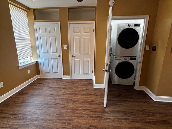 4th image of 3111 W Montgomery Ave #2