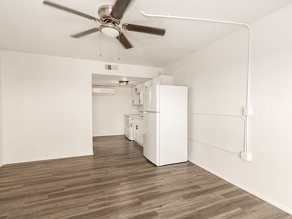 2nd image of 3319 N 32nd St APT 13