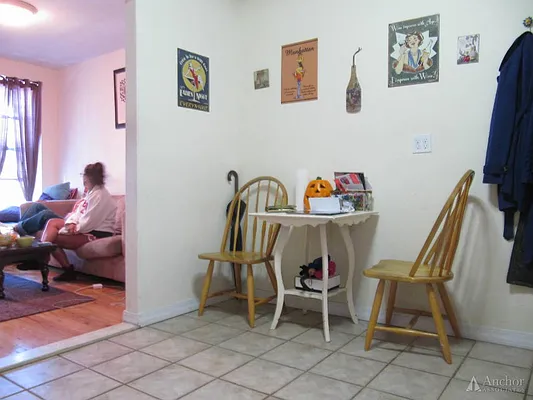 Rented by Anchor Associates | media 13