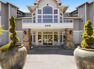 6918 208th St SW UNIT 305, Lynnwood, WA 98036