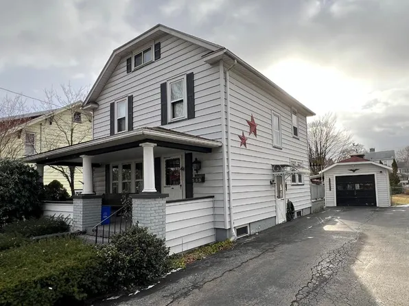 963 Farnham St, Elmira, NY 14901