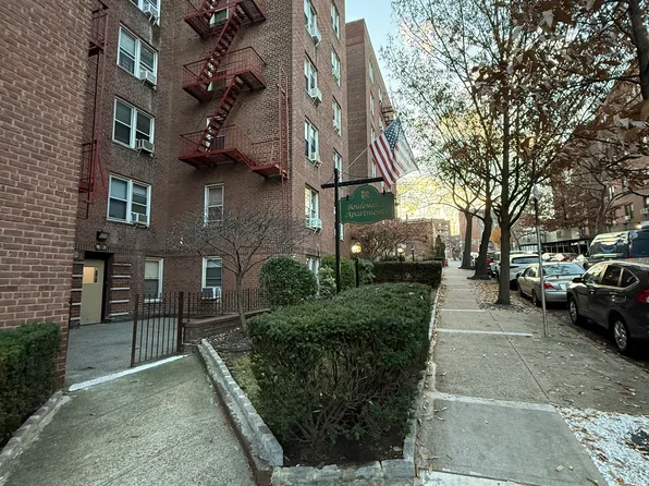 103-26 68th Avenue image 3 of 18