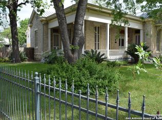 302 Adams St, San Antonio, TX 78210