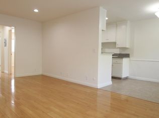 1413 N Edgemont St APT 2, Los Angeles, CA 90027