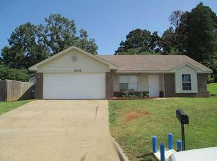 1002 L St, Barling, AR 72923