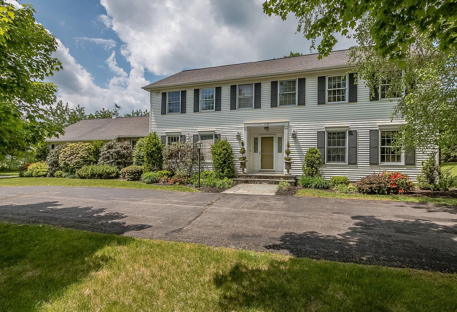 255 Frozen Ridge Rd, Newburgh, NY 12550 | Zillow