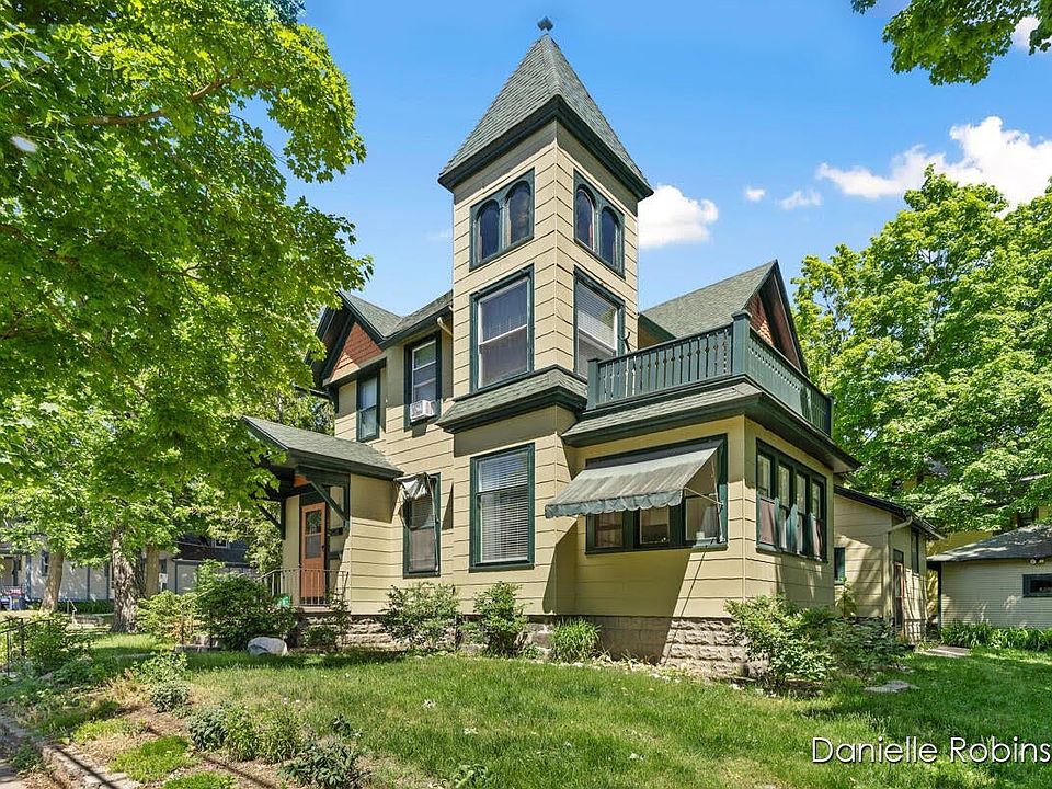 1st image of 40 Union Ave NE