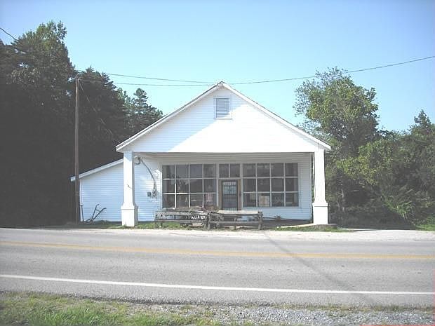 2nd image of 10520 W Gretna Rd