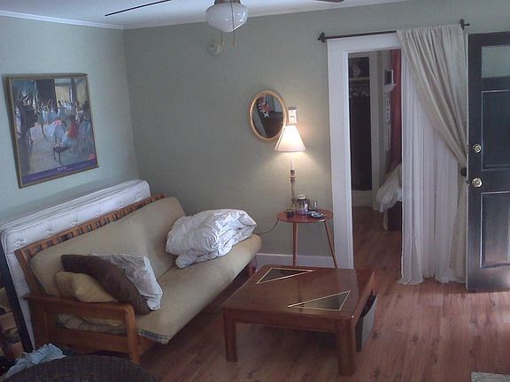 3rd image of 42 Wentworth St APT B
