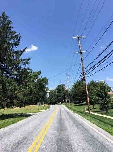 2nd image of 827 Old Wilmington Rd