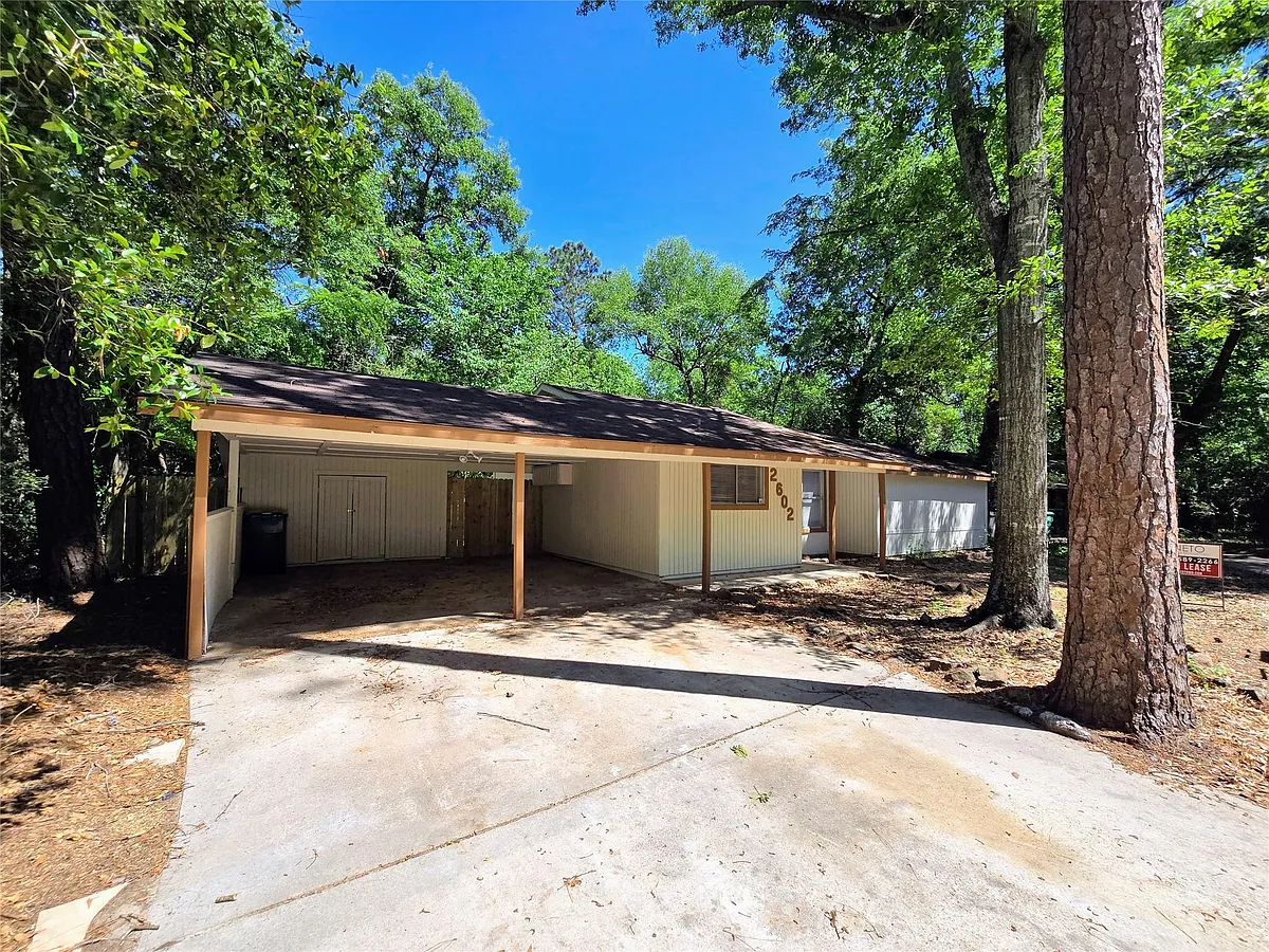 Building Photo - 2602 N Red Cedar Cir