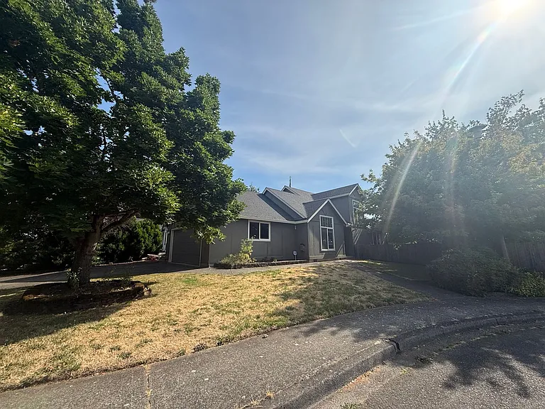 407 SE 175th Ave — Photo 2