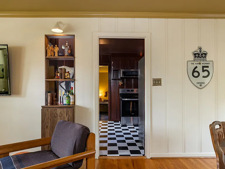 3110 Southlake Dr — Photo 30