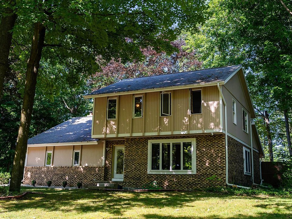 1st image of 804 Ashland Dr