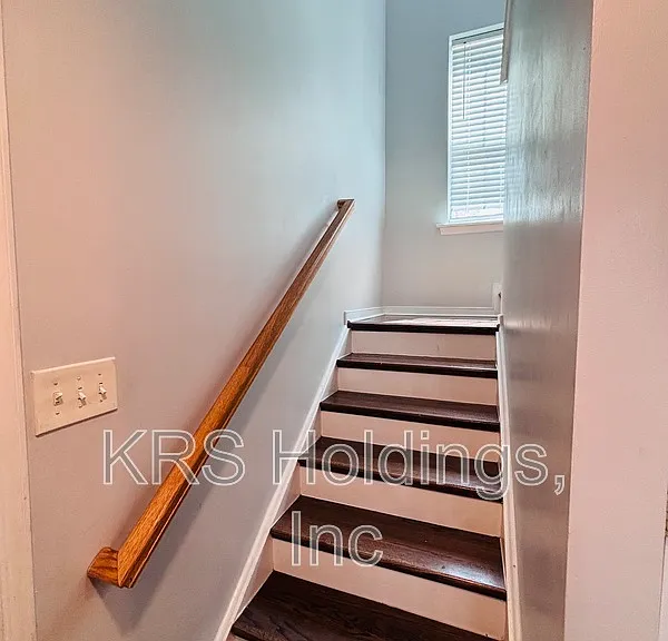 3407 Thornsett Dr — Photo 18