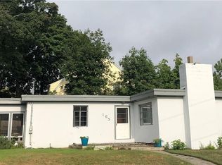 165 Pawtuxet Ave, Cranston, RI 02905