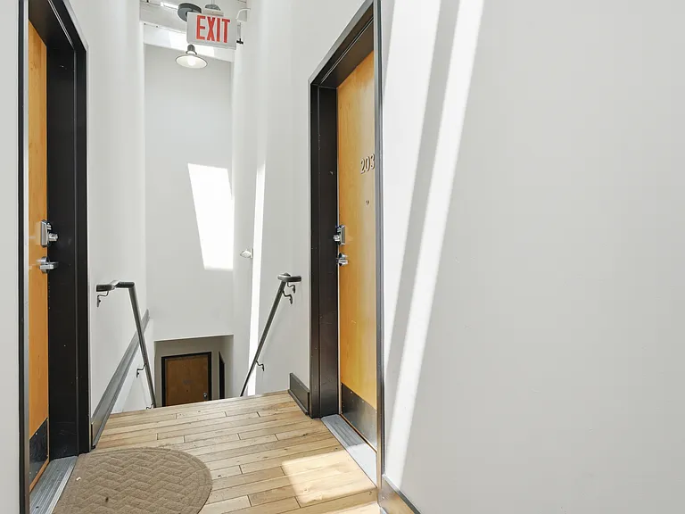601 Stockton St #203 — Photo 13