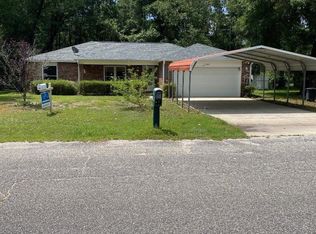 7765 Rustling Pines Dr, Milton, FL 32583