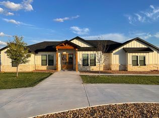 127 La Calma Dr, Del Rio, TX 78840