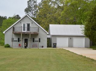 201 Freeman Rd, Danville, AL 35619