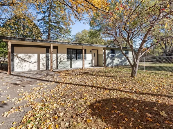 11927 Vintage St NW, Coon Rapids, MN 55433
