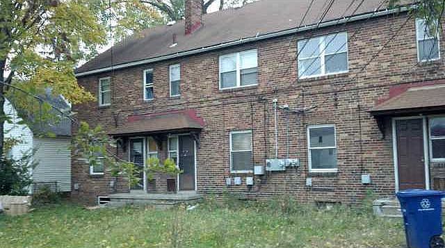 2nd image of 2210-2216 Homestead Dr