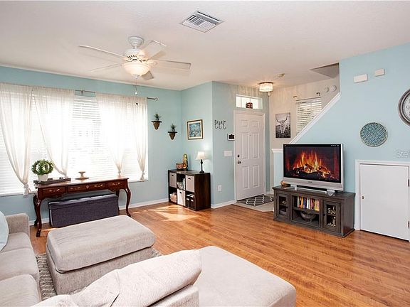 5th image of 2232 Golden Oak Ln