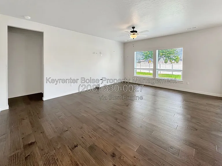 1376 W Pebblestone Dr — Photo 7