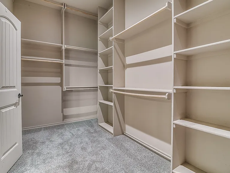 15904 Positano Dr — Photo 17