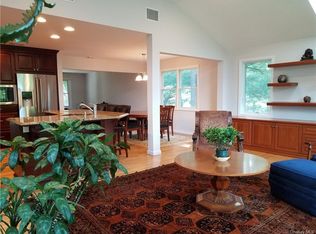 16 Finch Rd, New City, NY 10956