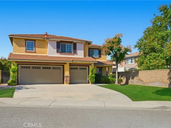 52997 Carrousel Ct, Lake Elsinore, CA 92532