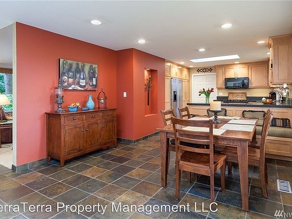 4th image of 12918 NE 151st St
