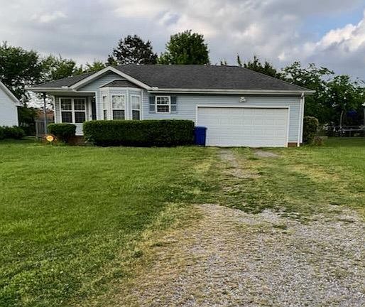 3rd image of 3226 N Senseney Cir