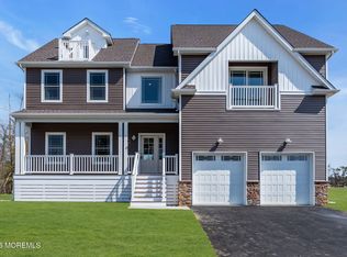 72 Saltspray Dr, Forked River, NJ 08731