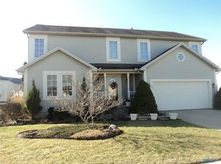 1443 Cardinal Rd, Bowling Green, OH 43402