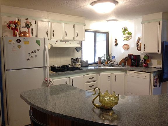 5th image of 675 Parlanti Ln Space 113