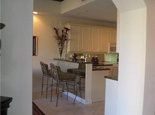 3rd image of 20861 NE 30th Ct