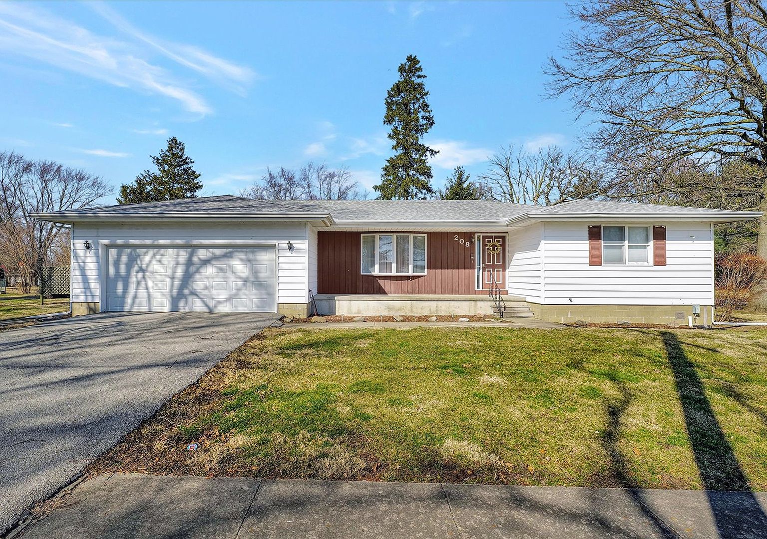 208 5th St, Ivesdale, IL 61851 Zillow