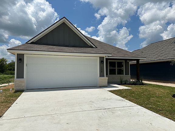 2nd image of 2787 Messenger Way