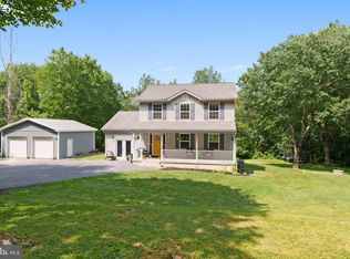 247 Floyd Dr, Kunkletown, PA 18058