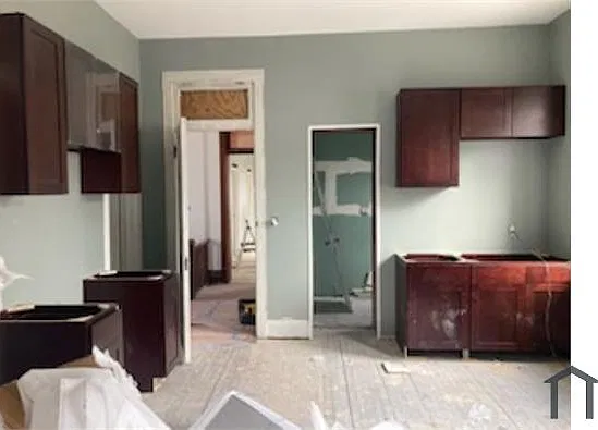 3 bed, 1200 sqft, $1,600 — Photo 2