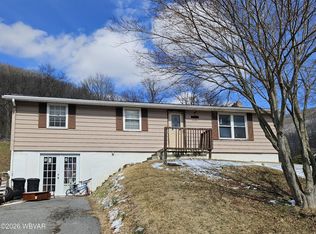 2039 Delaware Ave, Renovo, PA 17764